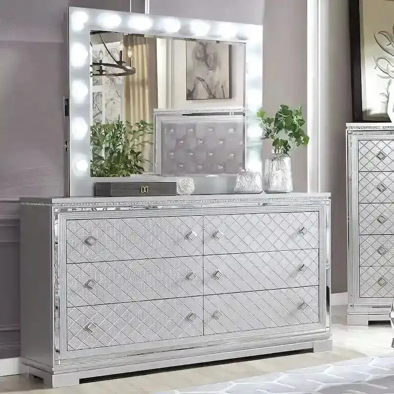 Seleena Glam Tufted 5-Piece Silver Wood Bedroom Set With USB Charging Ports