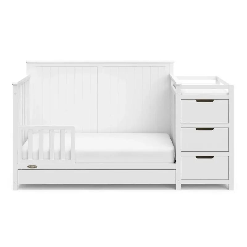 Graco Hadley 5-In-1 Convertible Crib With Changing Station And Drawer - 04586-701