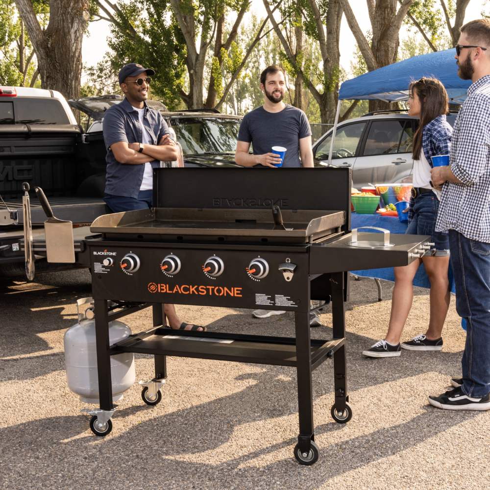 Blackstone Original Outdoor Griddle 4-Burner 36 inch Flat Top Grill With Hard Cover - Black