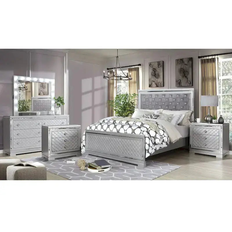 Seleena Glam Tufted 5-Piece Silver Wood Bedroom Set With USB Charging Ports