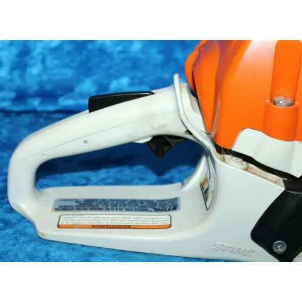 STIHL Farm Boss Chainsaw 50.2 cc, 2.6 kW - MS271
